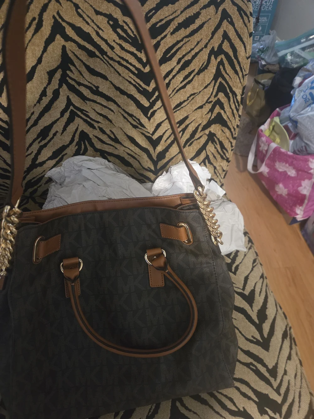Michael Kors Cream Canvas Drawstring Dust Bag with Brown MK Logo